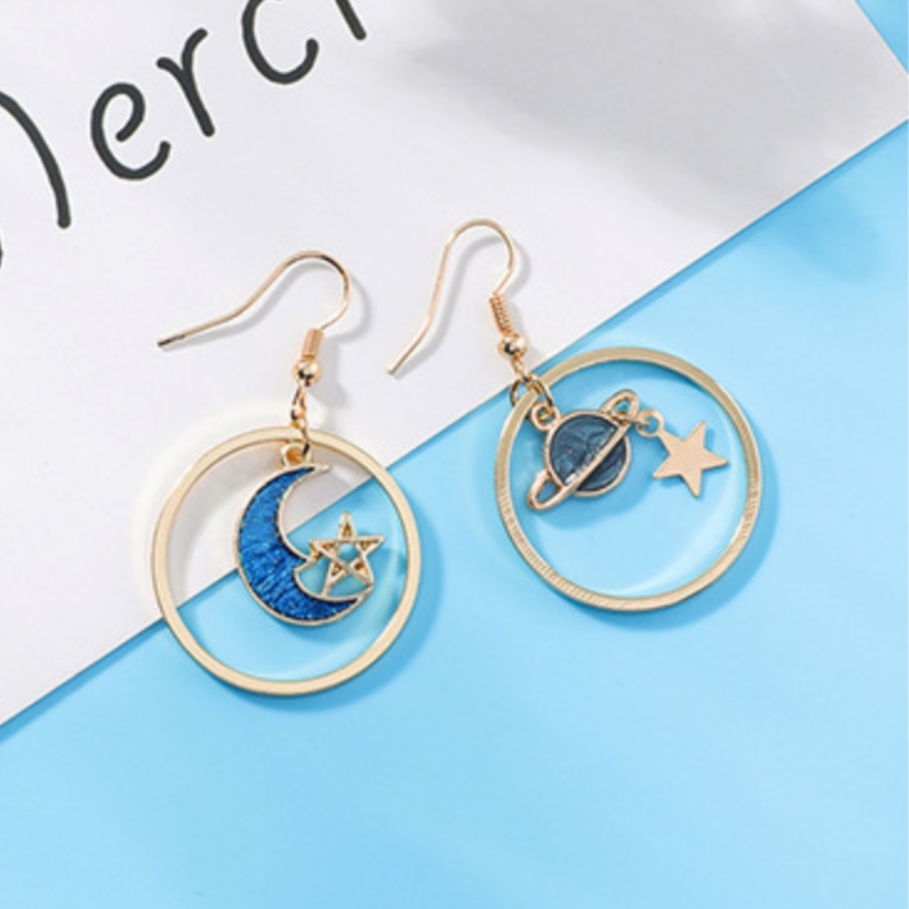 NEW MIDNIGHT Cute Moon Star Handmade Earrings 12 - Picture 2 of 2